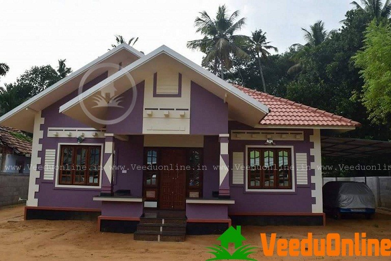 900 Sq Ft Single Floor Traditional Roofed Home Designs