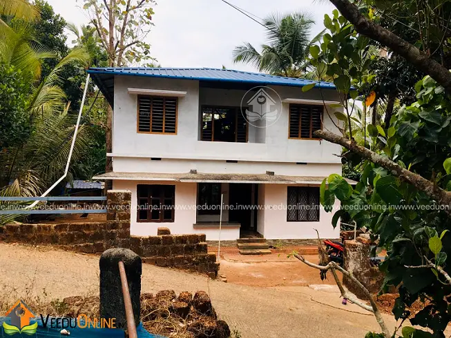 Old house before renovation with sheet roof, Kerala