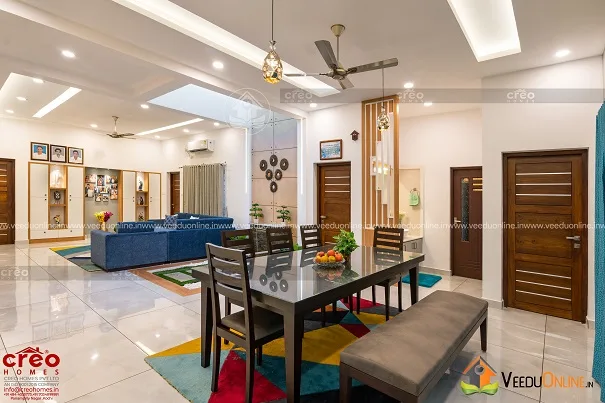 Dining area with wooden partition