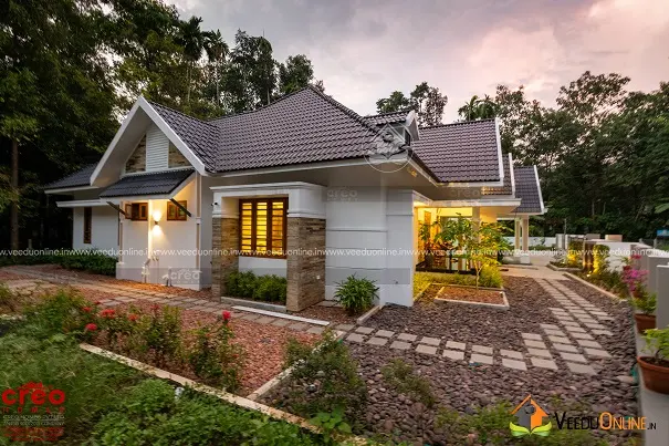 Exterior with landscaped front yard