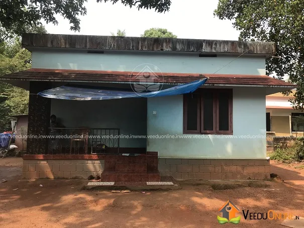 Old house with sheet roof verandah before renovation